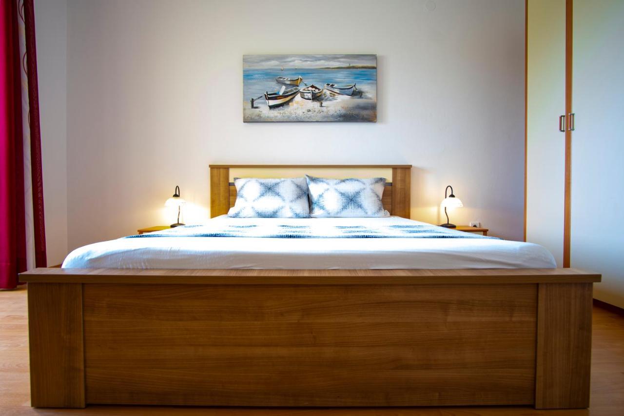 Apartman Luka Fažana Exteriör bild